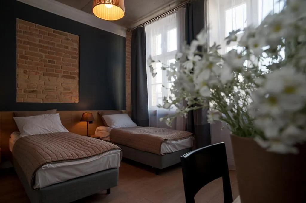 Qbatura Cafe & Hotel-1
