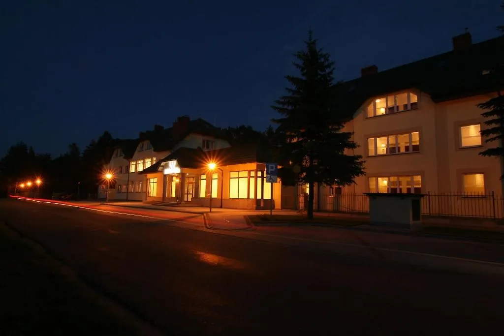 Hotel Nad Wigrami-1