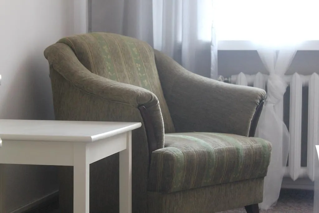 Hotel Pod Dębem-1