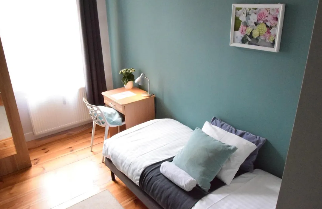Blooms Boutique Hostel By Friendly Apartments-1