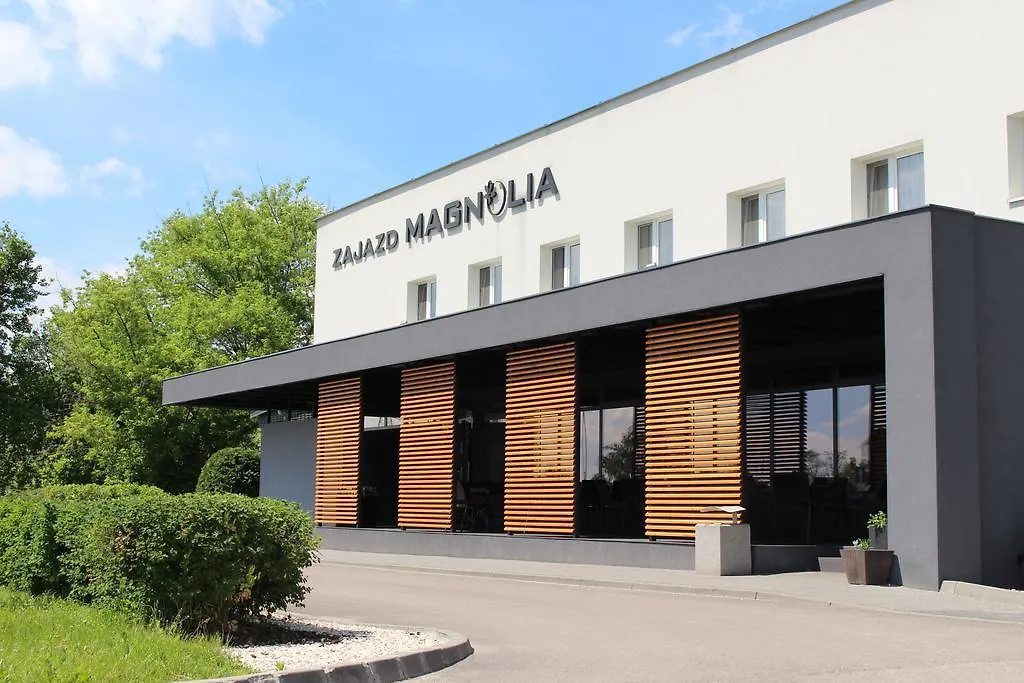 Zajazd Magnolia-Airport Modlin-1