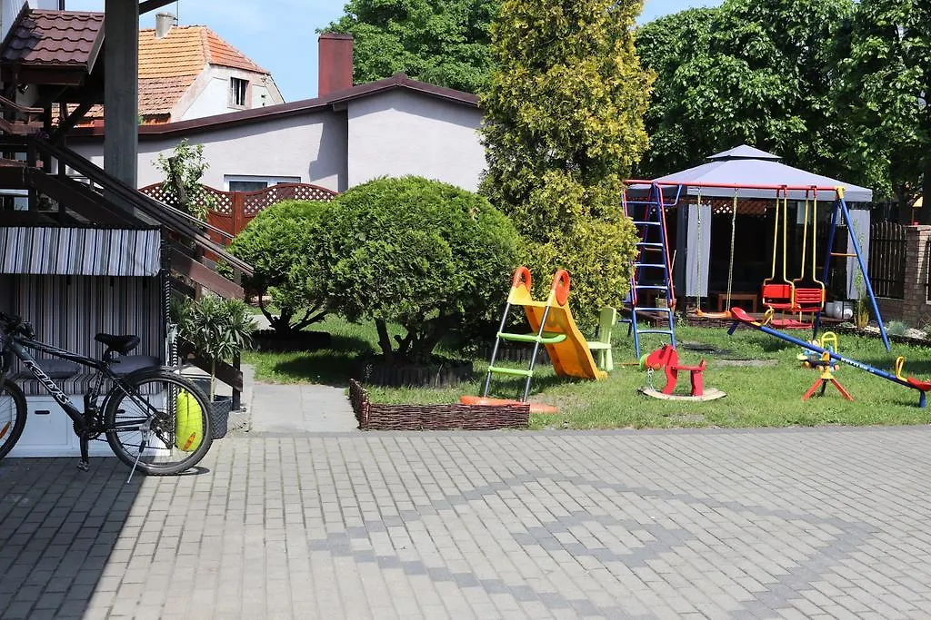 Dom Wczasowy Dorja-1