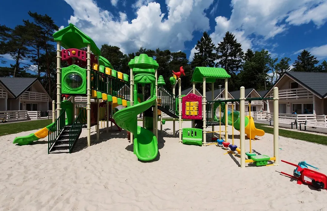 Holiday Park & Resort Pobierowo - Calodniowe Animacje I Podgrzewany Basen W Cenie-1