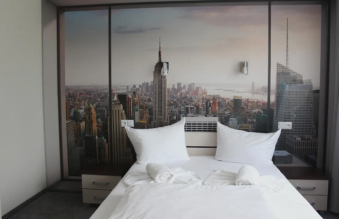 Hotel City-1
