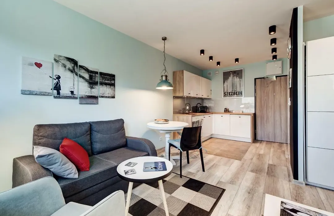 M.H. Arthouse Apartment Szczecin-1