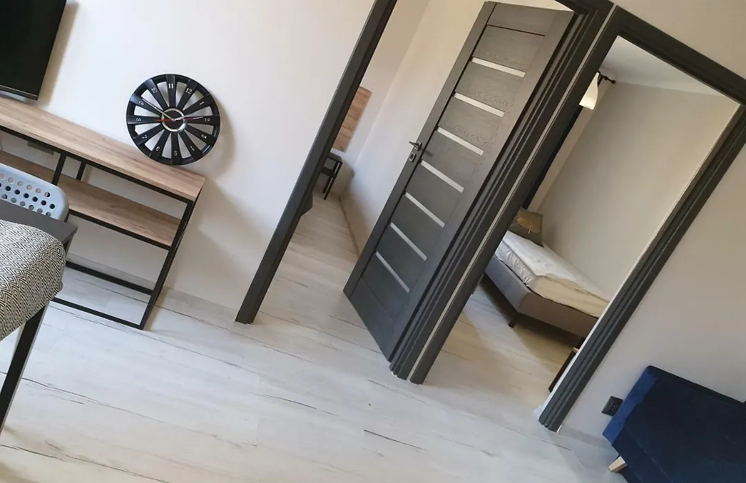 Vistula Grand Two-Bedroom Apartment Ul Okrzei-1