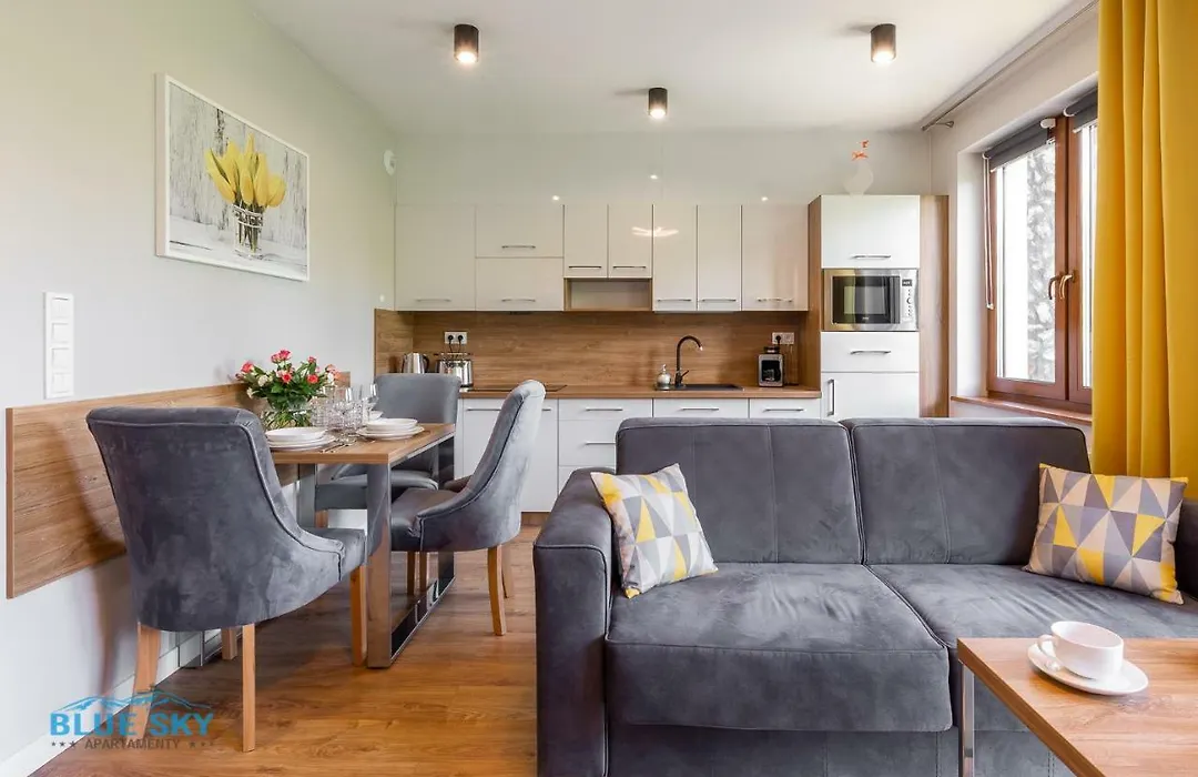 Apartamenty BlueSky - Ogrodnicza 7 i 9 - z widokiem na góry, w zielonej okolicy, blisko centrum i atrakcji Karpacza-1