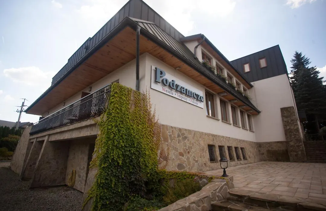 Podzamcze-1