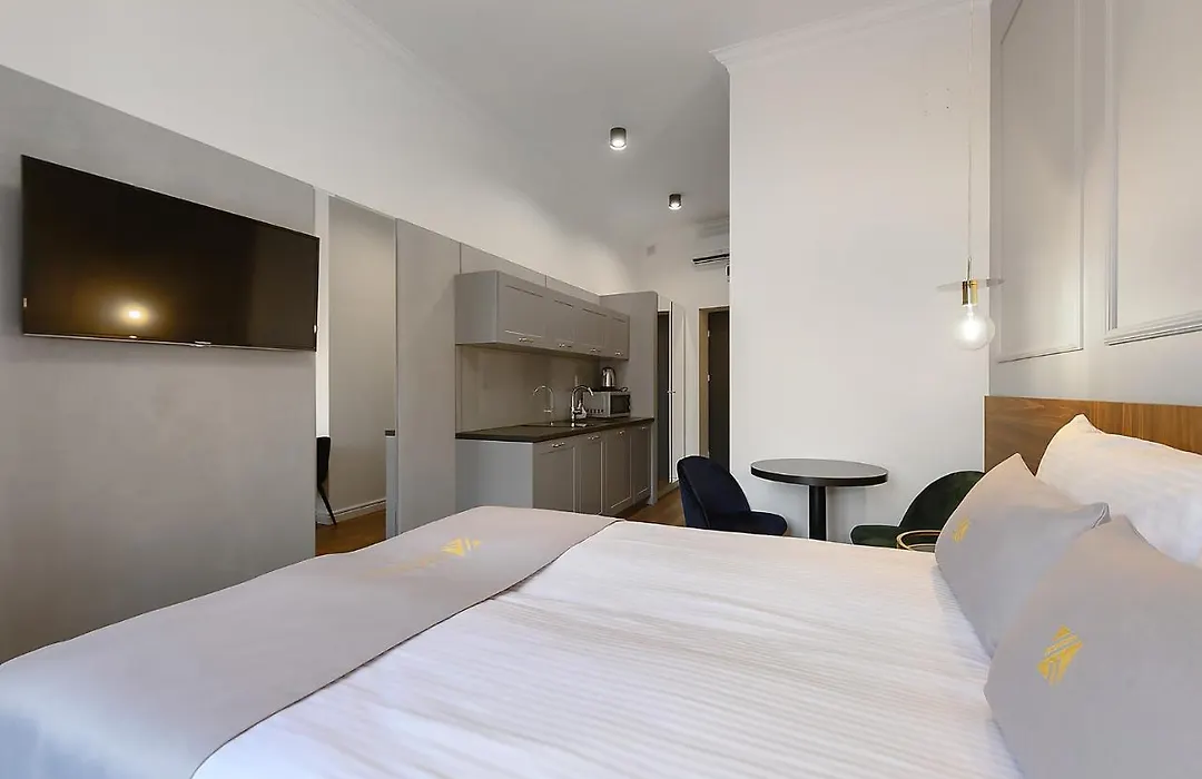 Aparthotel Krzywa Kamienica-1