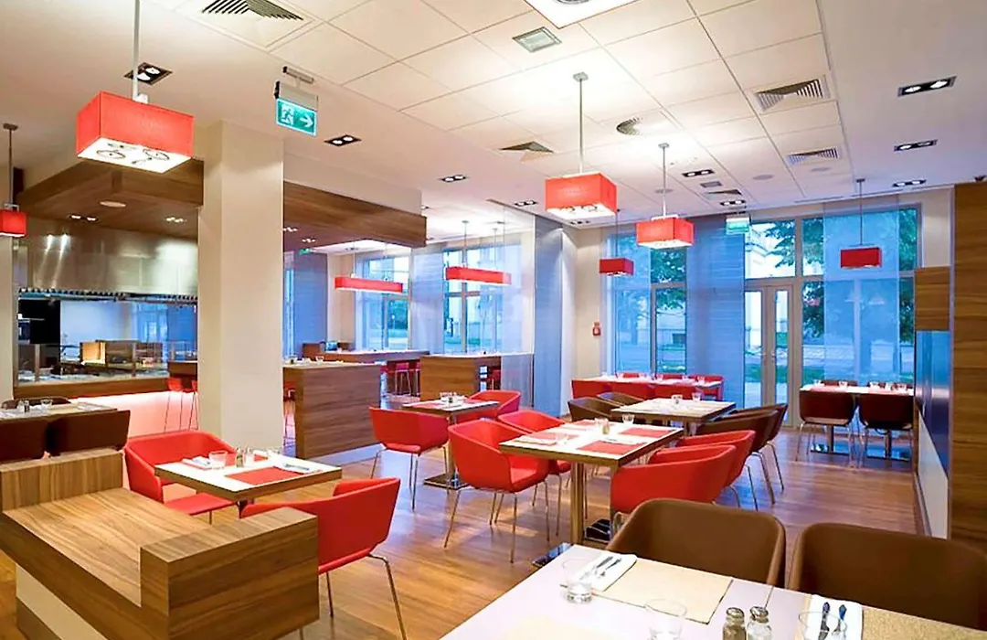 Hotel Ibis Kielce Centrum-1