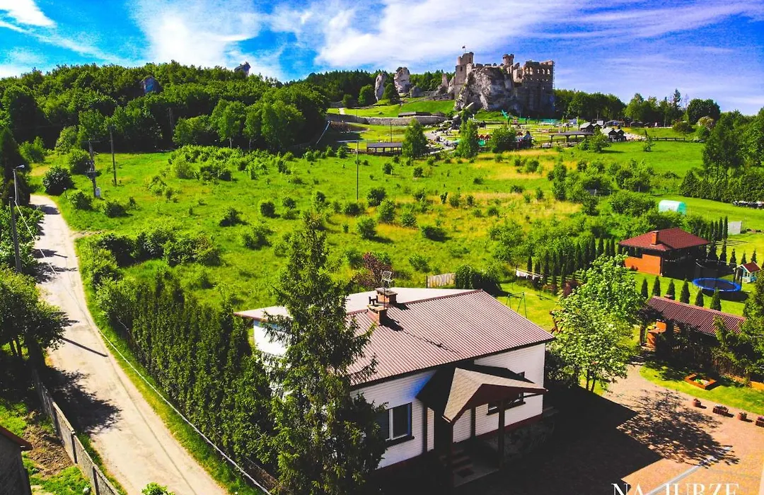 Agroturystyka na Jurze z widokiem na Zamek Jacuzzi Sauna Beczka Wypożyczalnia Rowerów Elektrycznych BASEN dla dzieci-1