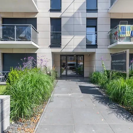 Premium Apartments Lissa By Noclegi Renters-2