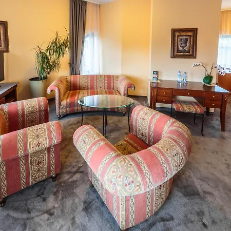 Hotel Fenix-2