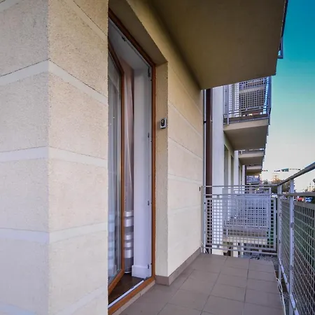 Osiedle Na Chelmonskiego - Parking - Apartamenty Bryza-2