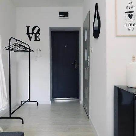Niron Apartament Niepodleglosci-2