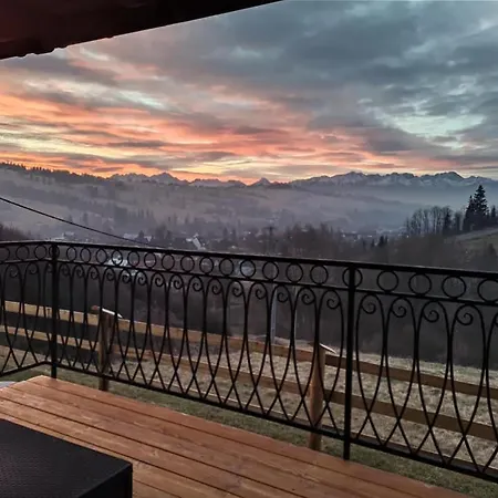 DOMEK NA UBOCY- bez sąsiadów, widok, jacuzzi, sauna-3