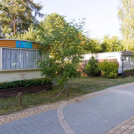 Rodzinny Klub Wypoczynkowy Niebieskie Migdały-3