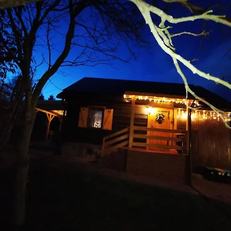 Sielanówek - Orzechowa Chatka z sauną wanną termalną jacuzzi-2