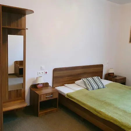 Hotel Solec-3