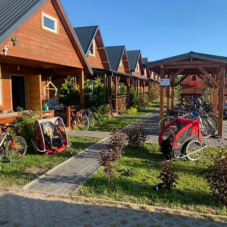 Pod Dębami Wicie- domki drewniane nad morzem-2