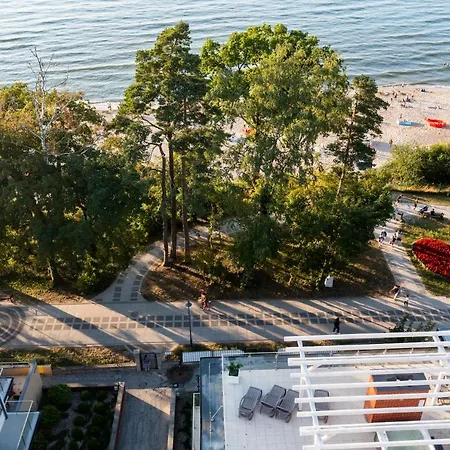 Apartament 7M z Basenem w jednym budynku Klifowa Rewal BON TURYSTYCZNY !!!-3
