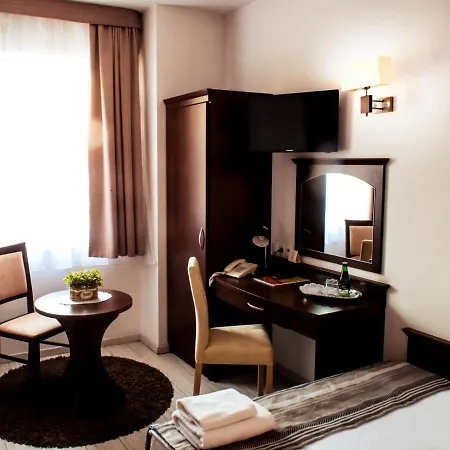 Hotel Feniks-3