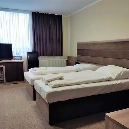 Hotel Cargo-2
