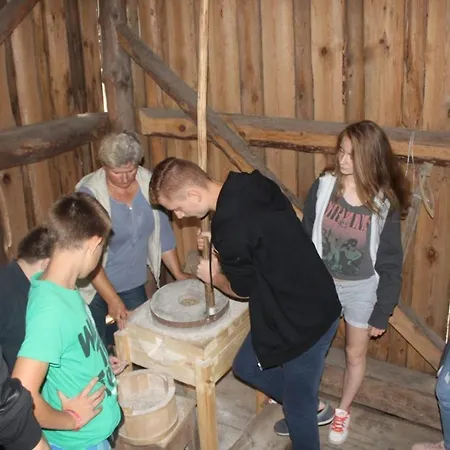 Gospodarstwo Agroturystyczne Bobrowa Zagroda-2