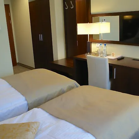 Hotel Lazur Spa & Conference-3