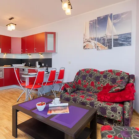 Seaview Apartment Nowy Świat by Renters-2