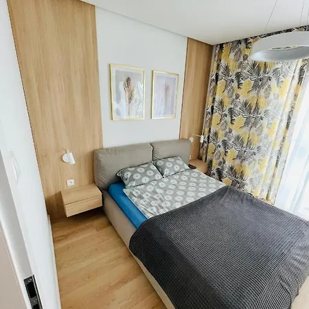 Apartamenty Plaza Tower-3