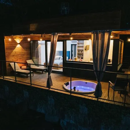 Apartament Heaven SPA z prywatnym jacuzzi i sauną-3
