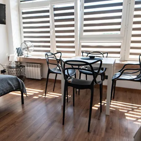Komfortowy apartament ścisłe centrum Radom-3