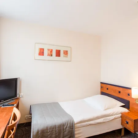 Qubus Hotel Głogów-2