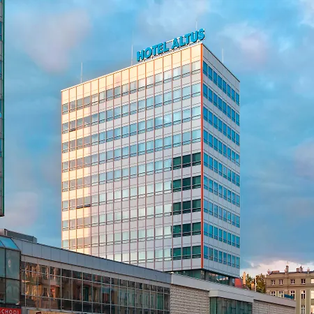 Hotel Altus Poznań Old Town-3