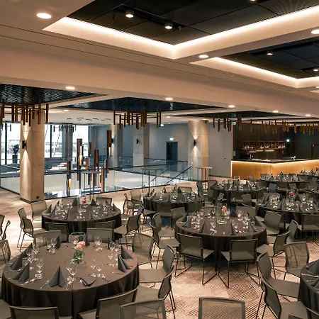 Q Hotel Plus Wroclaw Bielany-2
