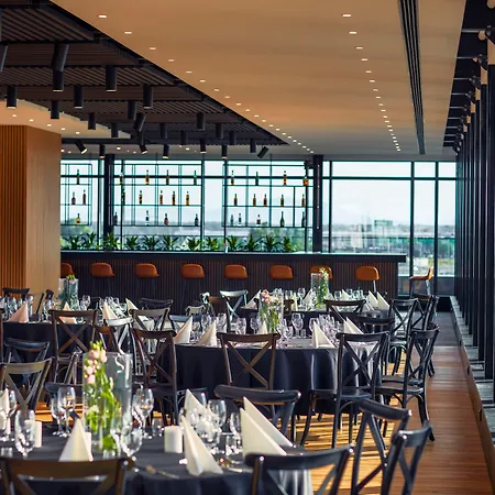 Q Hotel Plus Wroclaw Bielany-2