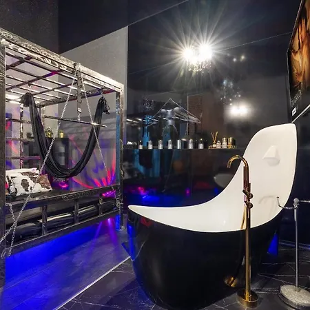 BDSM Apart Grey Manufaktura Centrum Miasta Legionów 18 Parking na terenie , dla dorosłych ADULTS ONLY-2