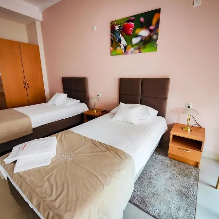 Antoninska Hotel & Apartamenty-3