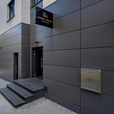 Apart House, Tylna 20-2