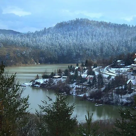 Domki nad rozlewiskiem-2