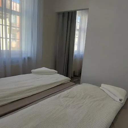 Hostel Centrum-Kamienica 1924-2
