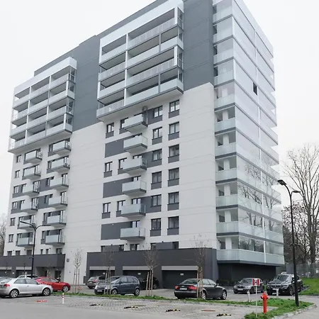 Lumina I 2-Room Apartment With Parking I Balcony I Near Atlas Arena-3