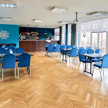 Ośrodek Wczasowy Kłos-3