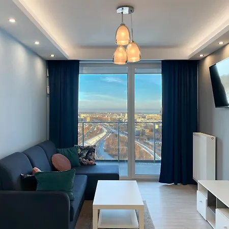 Apartament z widokiem na panoramę Gdyni w Modern Tower ATAL-2