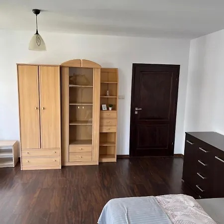 Tylna 8 Apartments-2