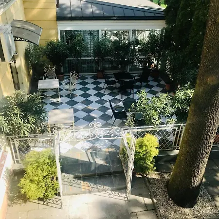 Hotelik Polonia-2