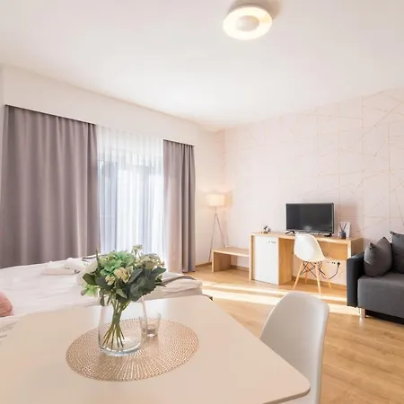Na Wzgórzu FAMILY RESORT-2