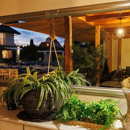 Seo2 Rewal - Apartamenty Z Osobnym Wejsciem, Grzany Basen, Darmowe Sauny, Parking, Grill, Wifi-3