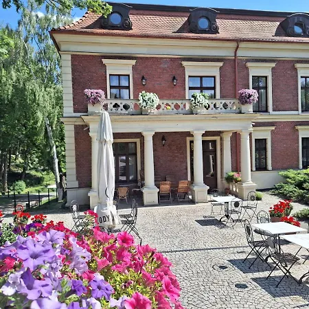 Hotel Charlotta-3